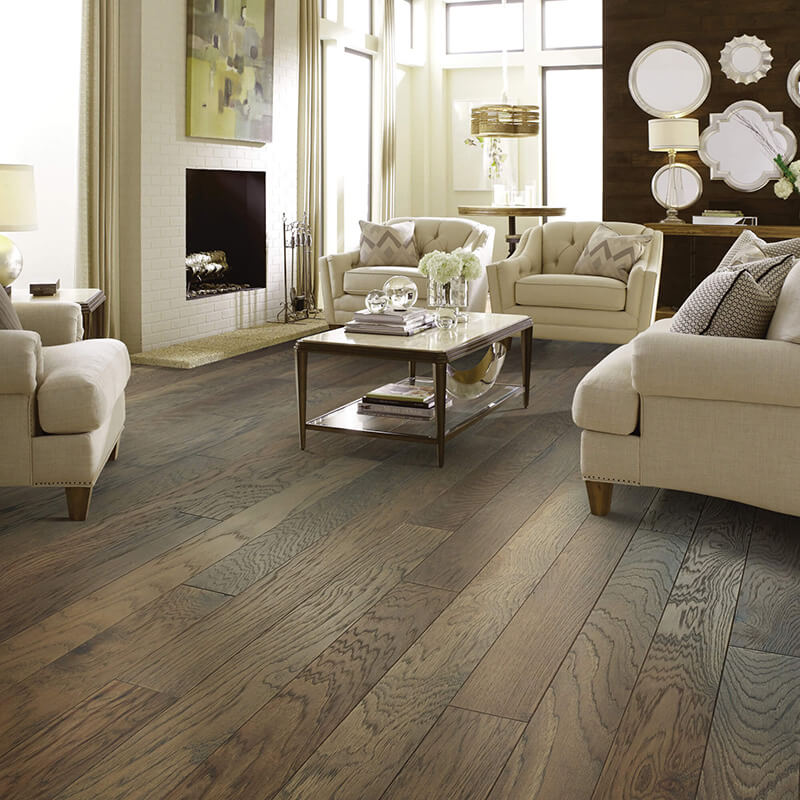 Living room flooring | Kelly's Carpet & Furniture